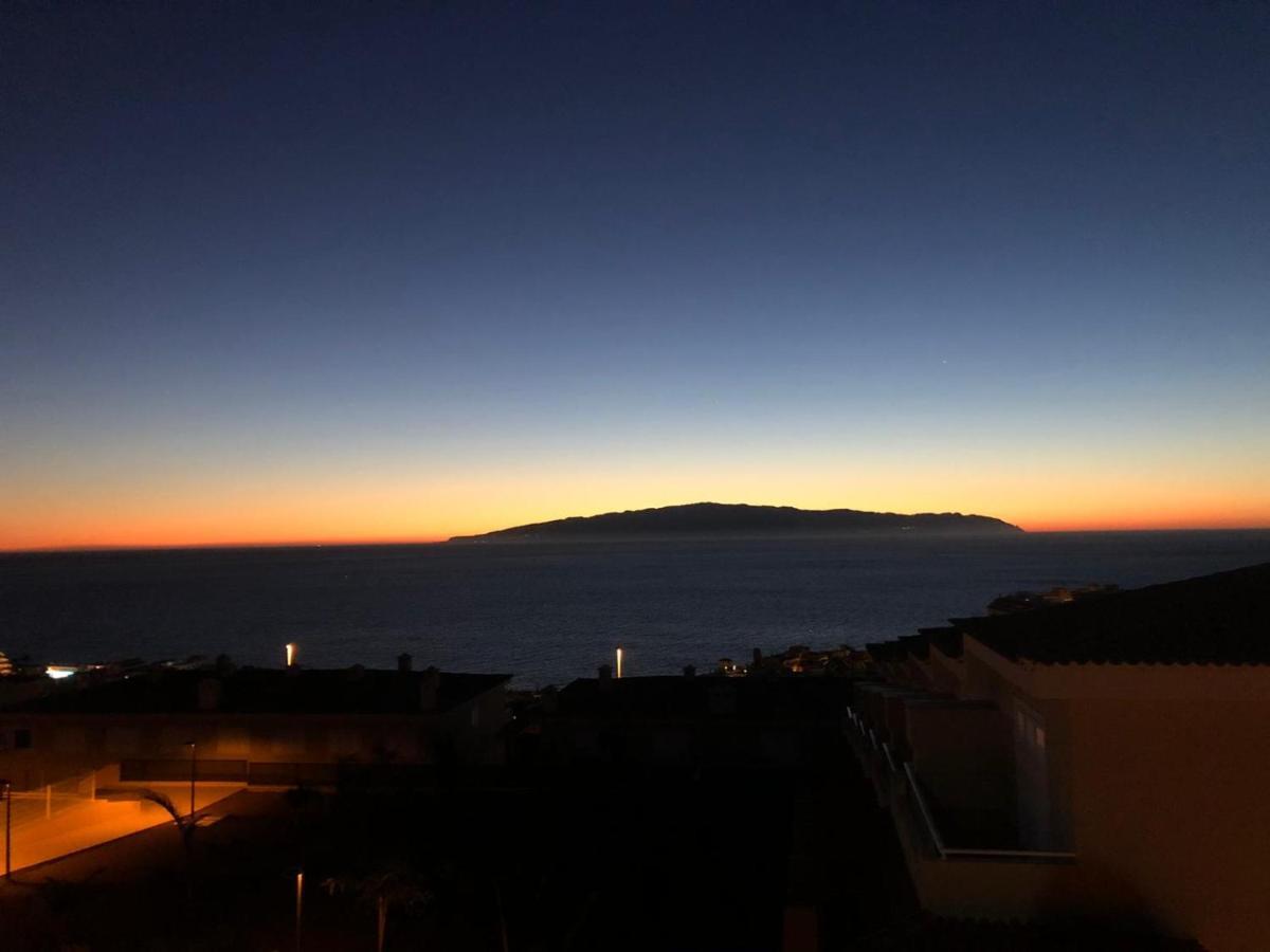 Los Gigantes Ocean View Apartment Puerto de Santiago  Buitenkant foto